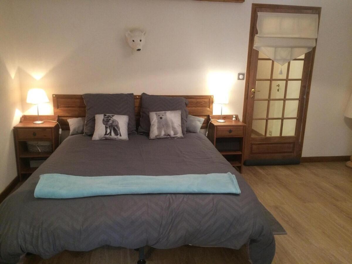 L'Ourserie Bed & Breakfast Saint-Paul-en-Chablais Værelse billede